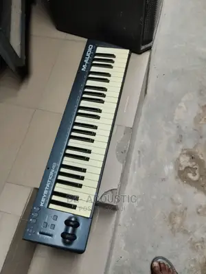 Maudio Keystation 49 4 Octave Midi Keyboard
