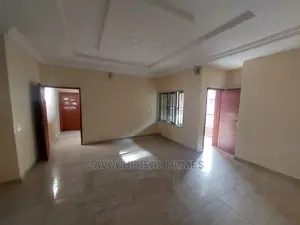 3bdrm Apartment in Immediately After, Ajah for rent