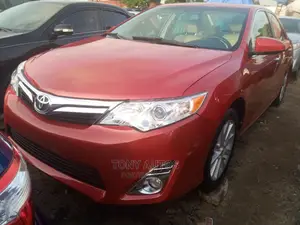 Toyota Camry 2014 Red