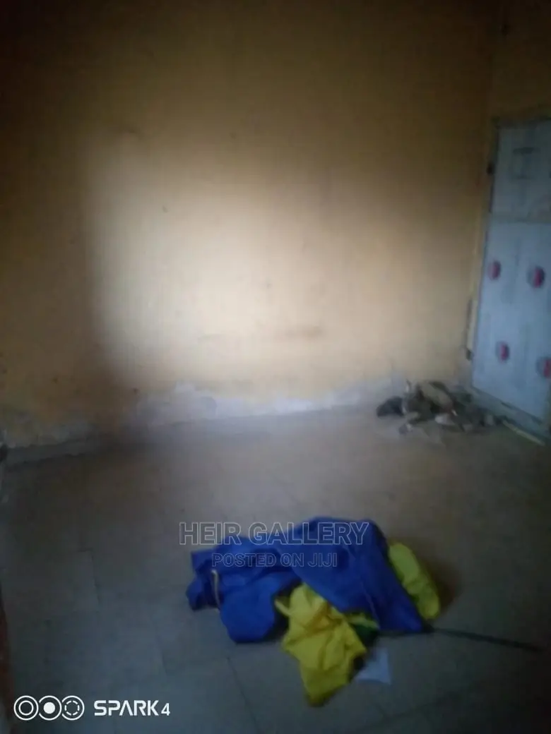 1bdrm Room & Parlour in Alaworo, Badagry for rent