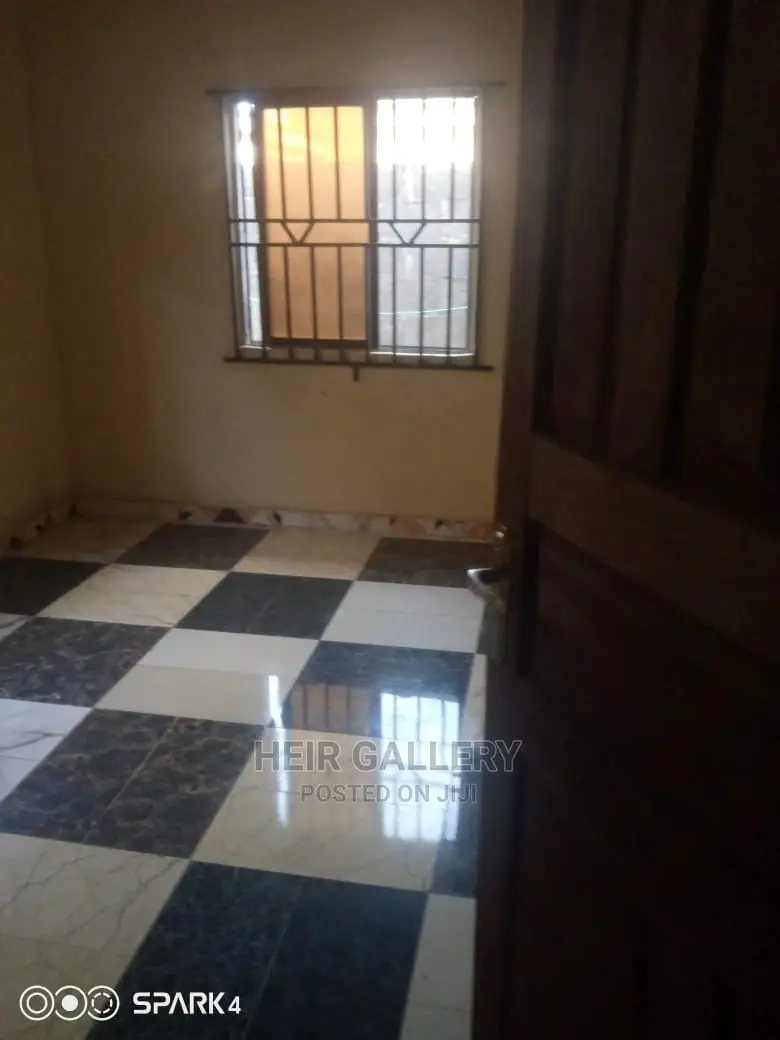 1bdrm Room & Parlour in Alaworo, Badagry for rent