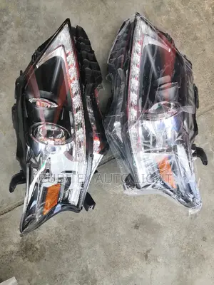 Set Headlamp Rx350 2015