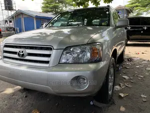 Toyota Highlander V6 2006 Gold