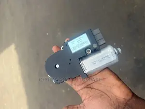 Roof Engine Motor Explorer 2012 2014 2017