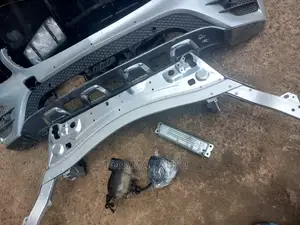 Mercedes-Benz GLC300,C300 W205 2015 Front Cuts