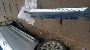 GLK 350 Side Step Board