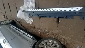 GLK 350 Side Step Board