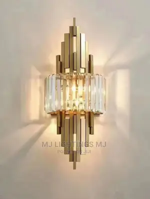 Modern Luxury LED Crystal Wall Lamp.