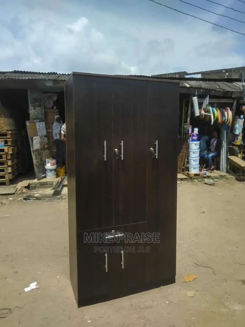 A Quality 3*6 Wardrobe