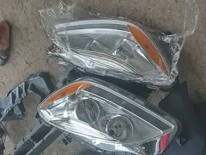 ML350 2013 Set of Headlight