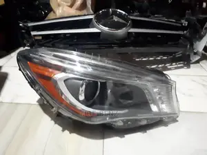CLA 250. 2015 Led Headlight