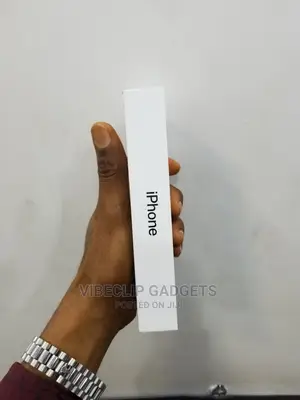 New Apple iPhone 13 128 GB Black