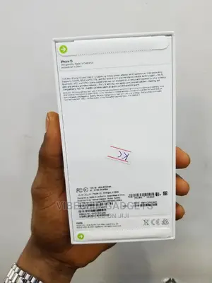 New Apple iPhone 13 128 GB Black