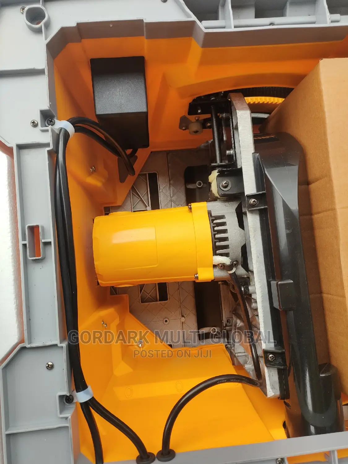 Table Saw Heavy Duty