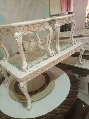 Royal Center Table With Two Side Stools