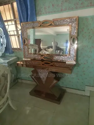 Console Mirror