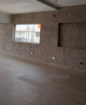 Furnished 3bdrm Block of Flats in Queensdrive, Ikoyi for rent