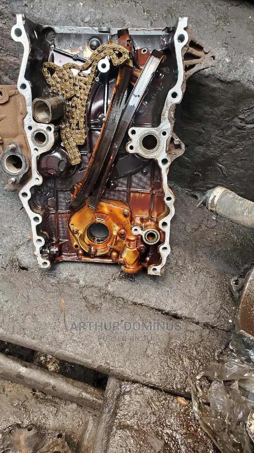 Toyota Hilux Hiace Oil Pump 2tr in Ikeja Vehicle Parts & Accessories, Arthur Dominus Jiji.ng