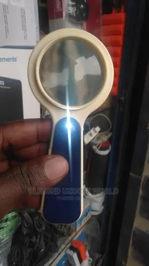 Long Jie Portable Magnifying Glass With LED Torch Tools