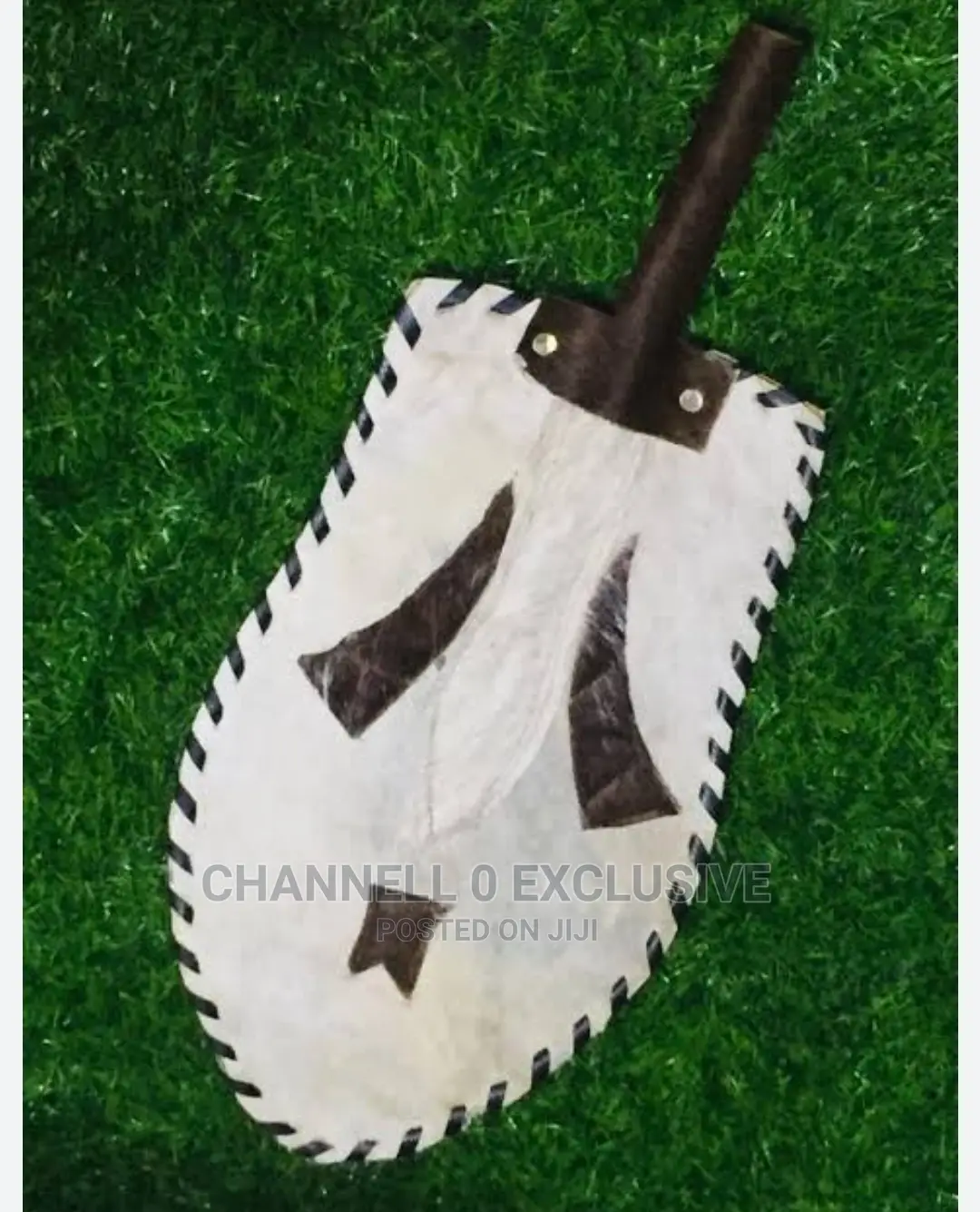 Original Royal Hand Fan