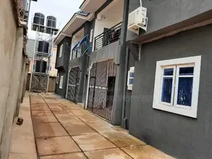 Photo - 1bdrm Room Parlour in Opposite Jubilee, Enugu for Rent