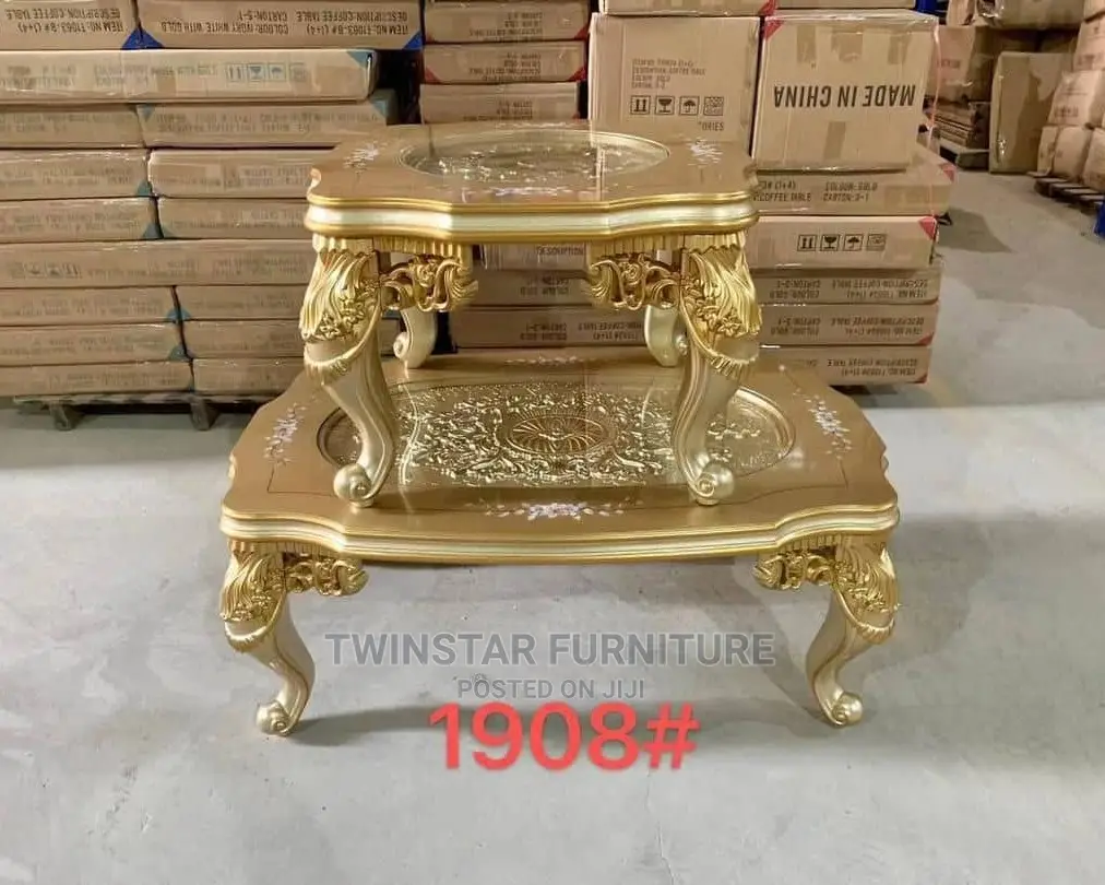 New Modern Royal Centre Table With Side Stools