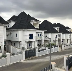 5bdrm Duplex in Guzape Abuja for sale