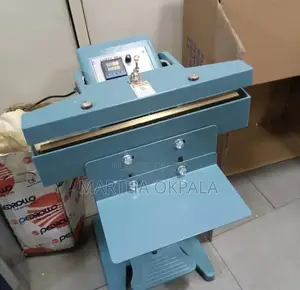 Pedal Sealing Machine