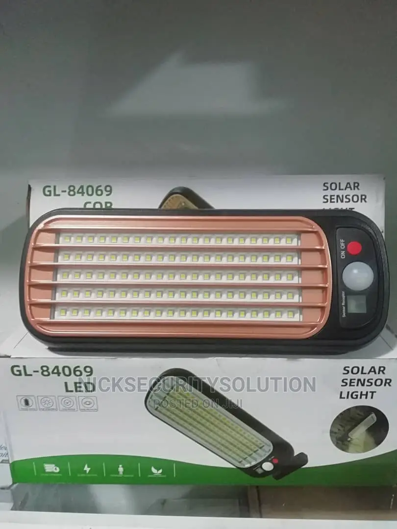 Outdoor Solar Powered Sensor Street Light Remote Control
