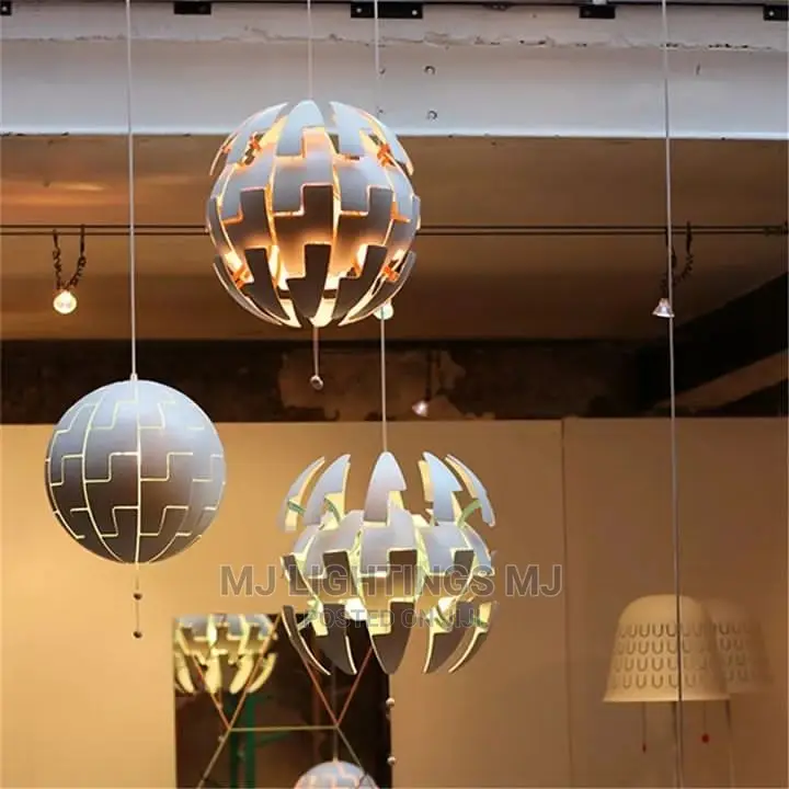 Creative Decoration Art Pendant Lamp.