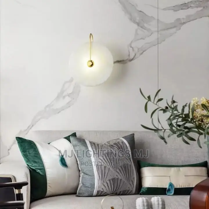Outdoor Wall Bracket Light