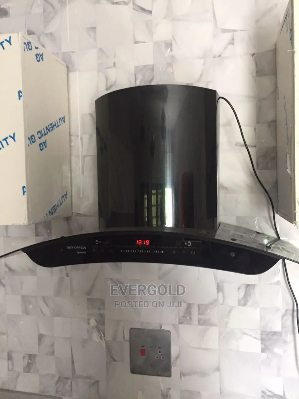 90cm Digital Hand Wave Range Hood With Charcoal Filter