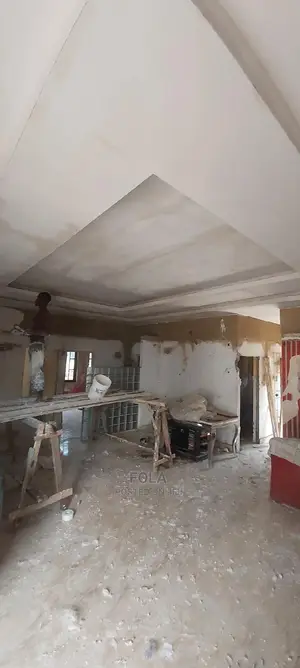 Ceiling Construction