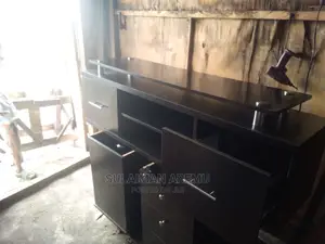 Plastma Television 5feet