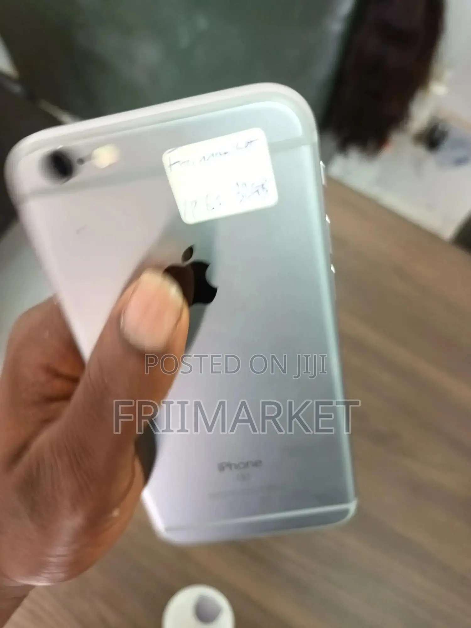 Apple iPhone 6s 32 GB Silver