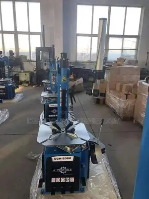 Automatic Tyre Changer