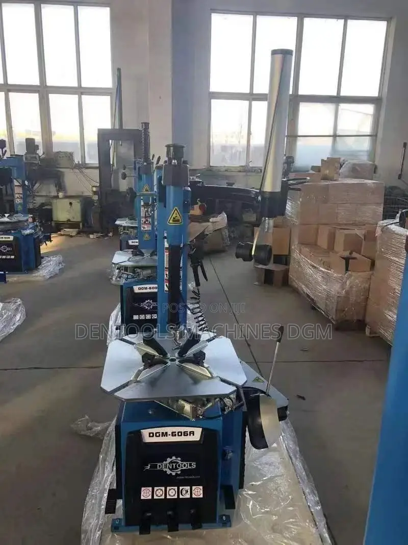 Automatic Tyre Changer