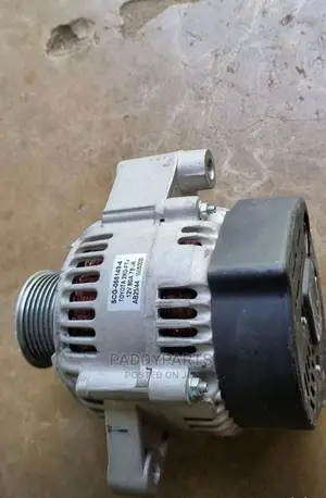 Toyota Hilux Alternator