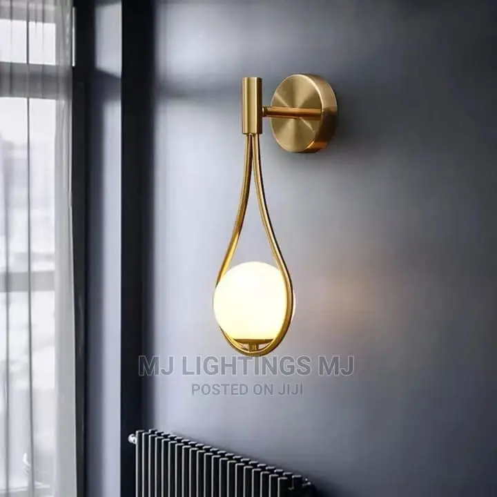 LED Indoor Wall Bracket Light.