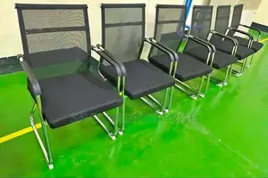 Quality Executive Mesh Visitors Office Chair.