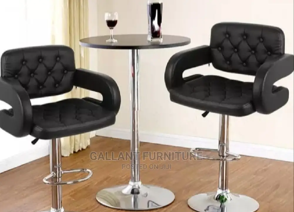 Quality Executive Bar Stools With Table