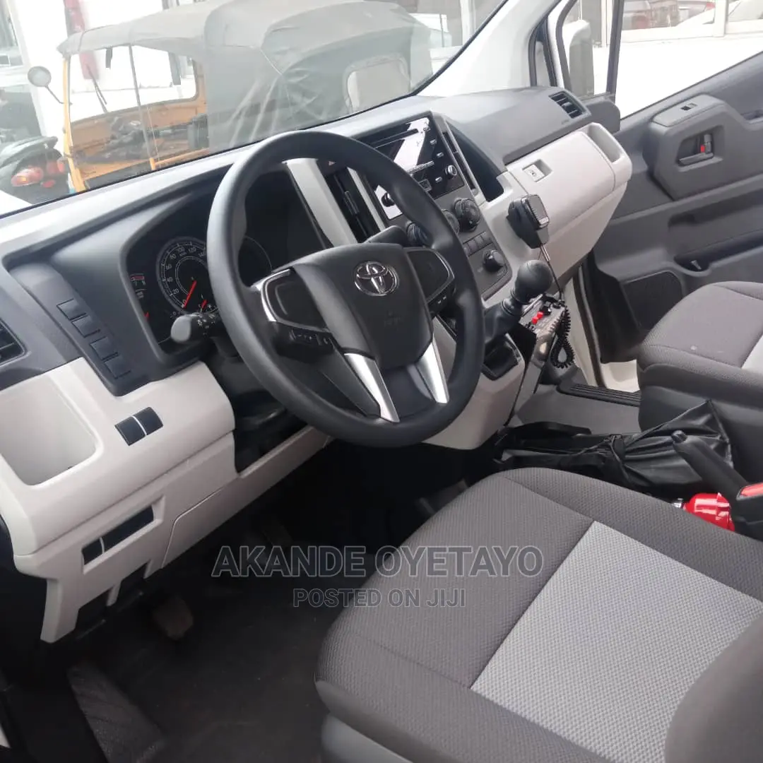 New Toyota HiAce 2022 White