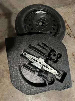Spare Tire and Jack 2016/2020 Honda Accord