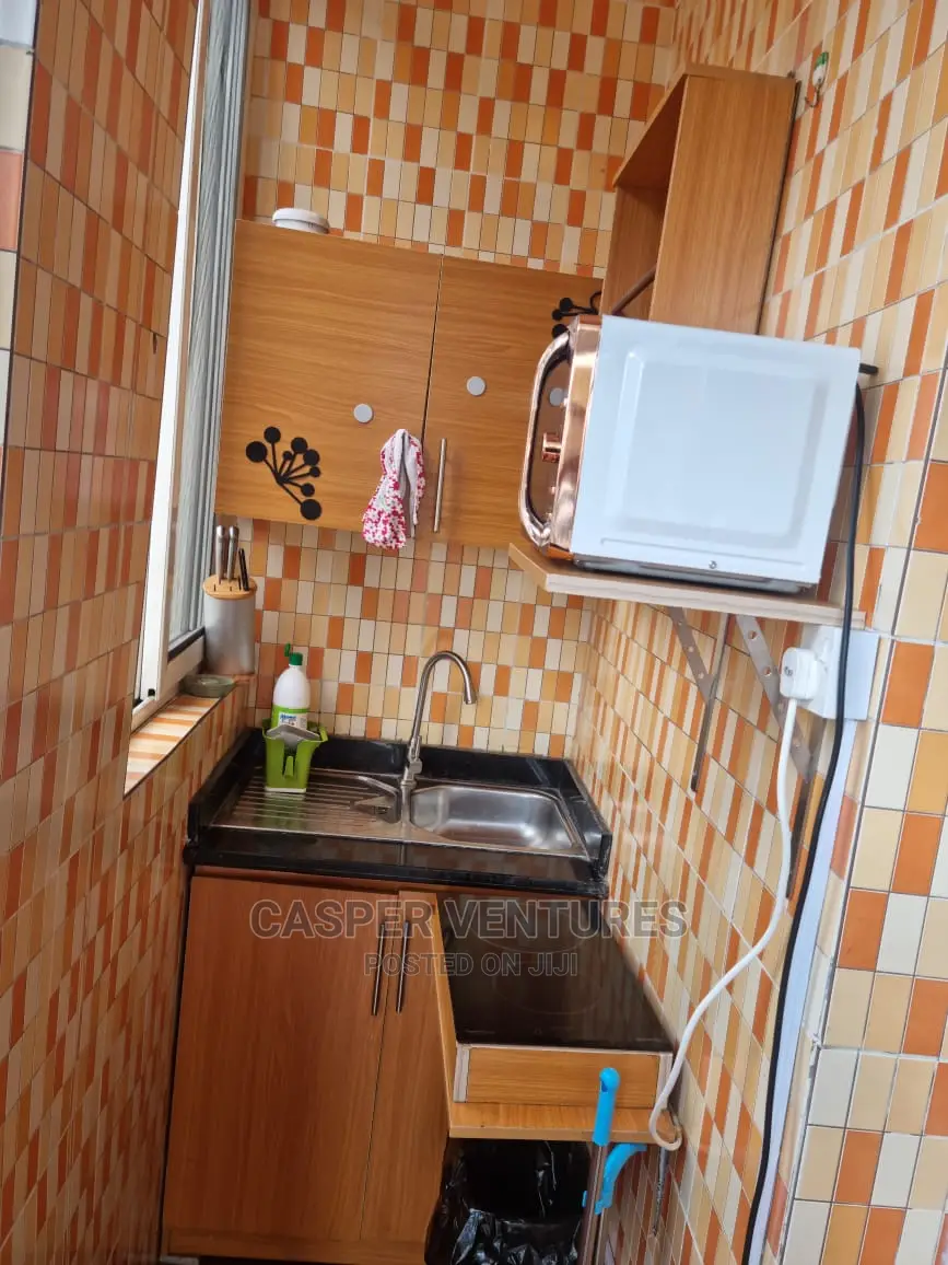 5 Star Studio Apartment