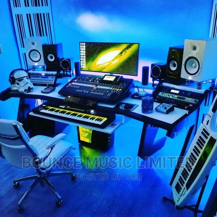 Full Padding and Acoustic Diffuser
