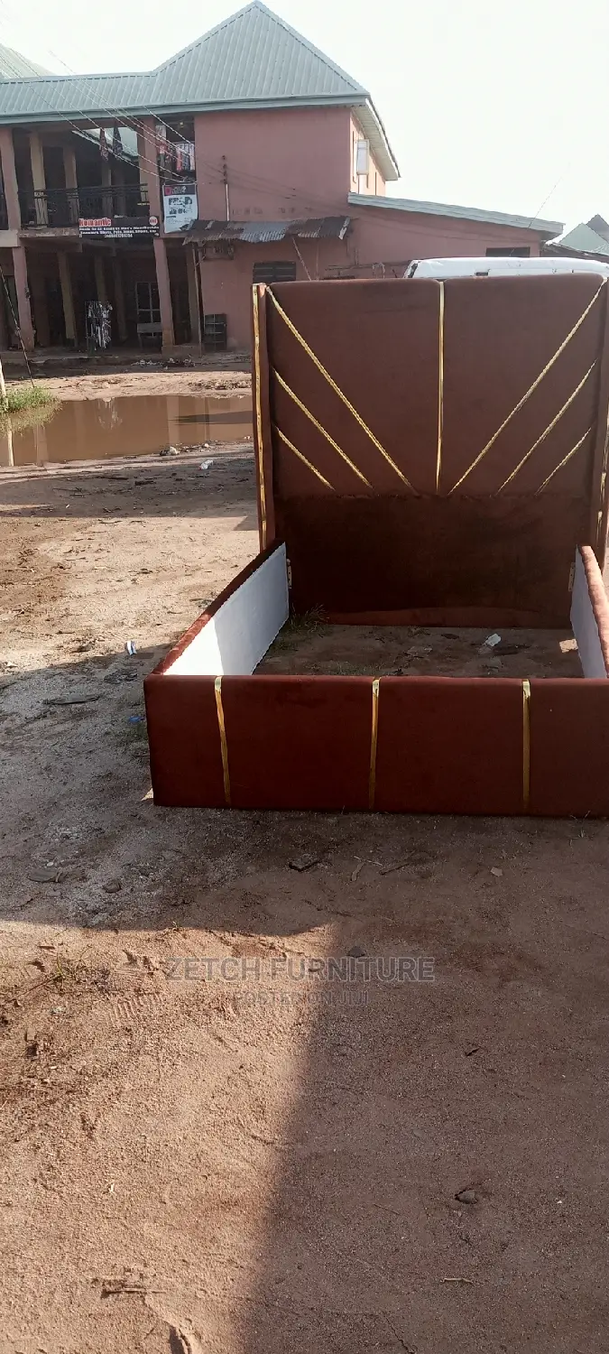 Standard 4x6 Bedframe