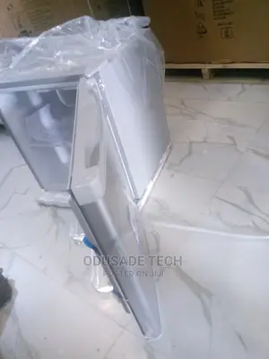 Super LG Bedside Refrigerator Gc-065l