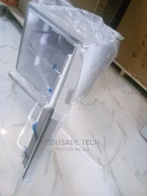 Original LG Bedside Refrigerator Gc-065l