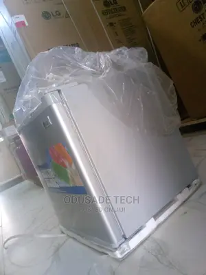 Gc-065l Brand New LG Bedside Fridge