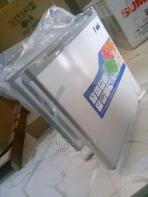 Single Door LG Bedside LG Refrigerator Gc-065l